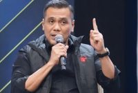 Foto ; gesuri